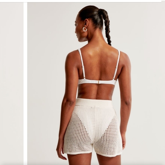 Abercrombie and Fitch Crothet -Style Coverup Short Size S Cream - Picture 3 of 8